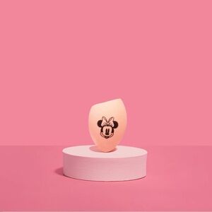 MINNIE MOUSE MAGICAL BLEND EDGE-CUT SPONGE